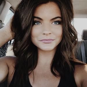 Meet your Posher, Kendra